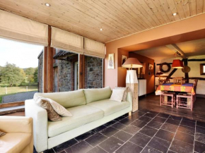  Rustic house with large garden and conservatory  Пети-Тьер
